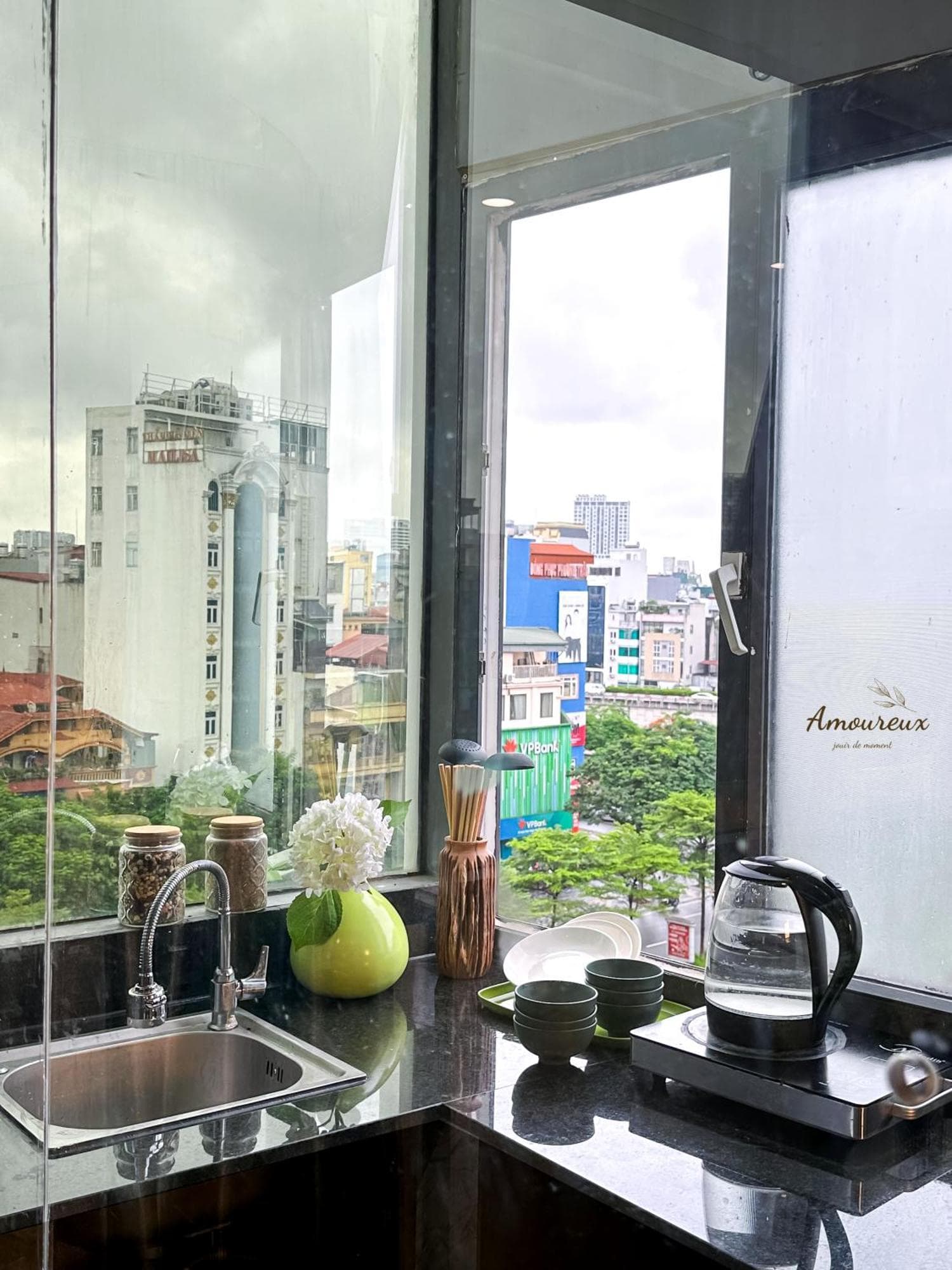 903 QH | Peach Room - 8