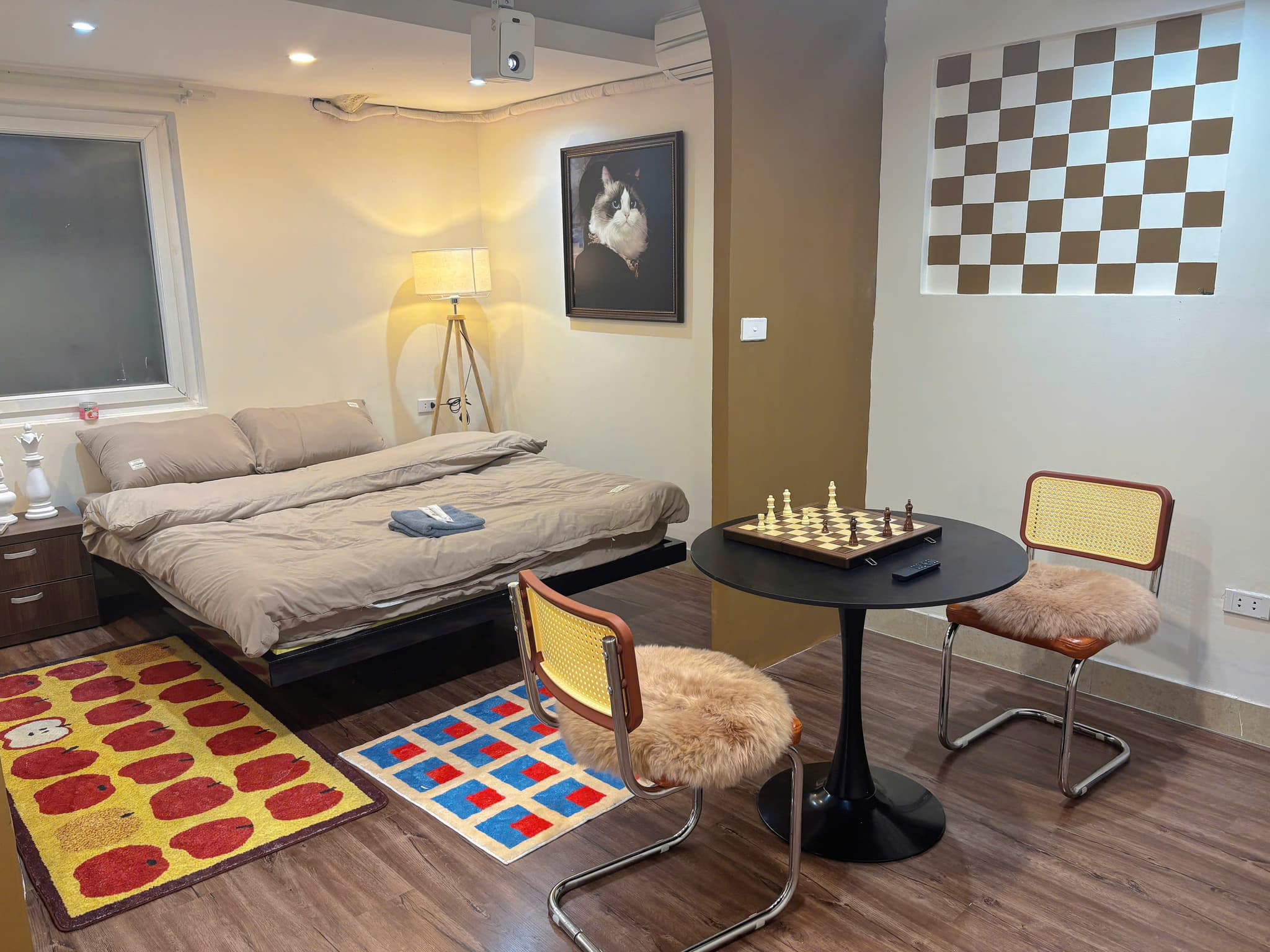 204 QH | Chess Room - 7