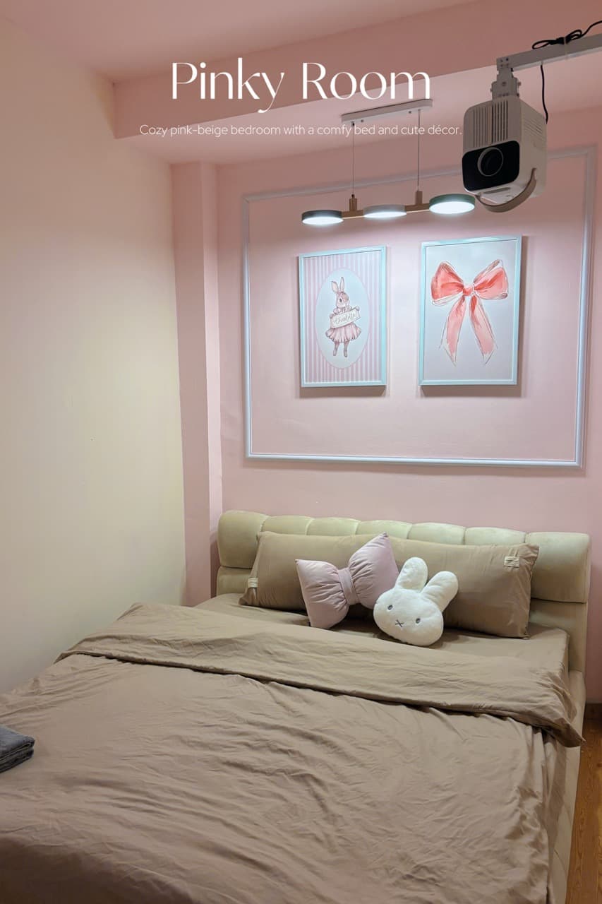 403 QH | Pinky Room