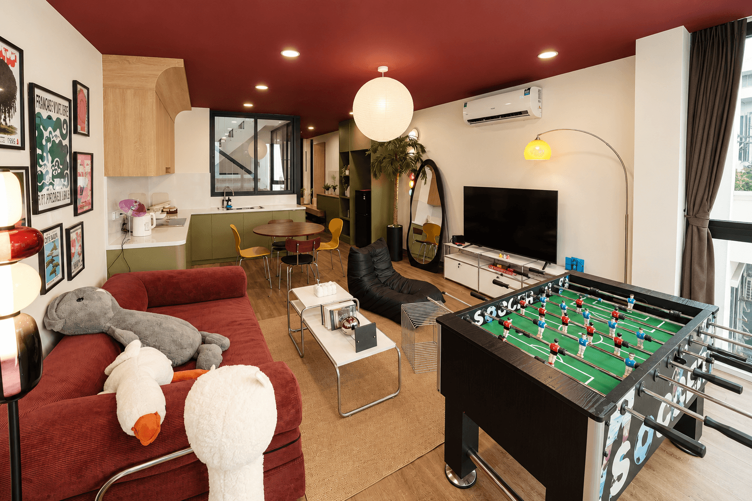 601 Arcade Group Room - 3