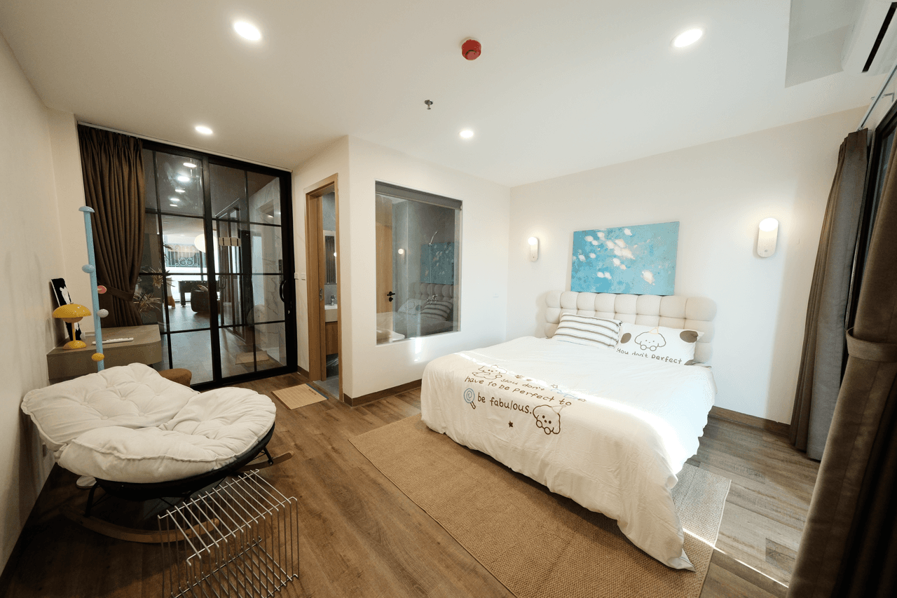 601 Arcade Group Room - 6