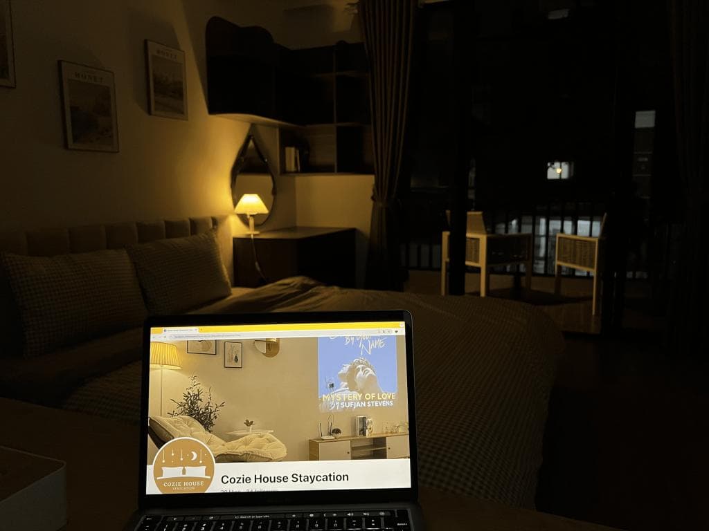 Comfy Corner AC22 - 8