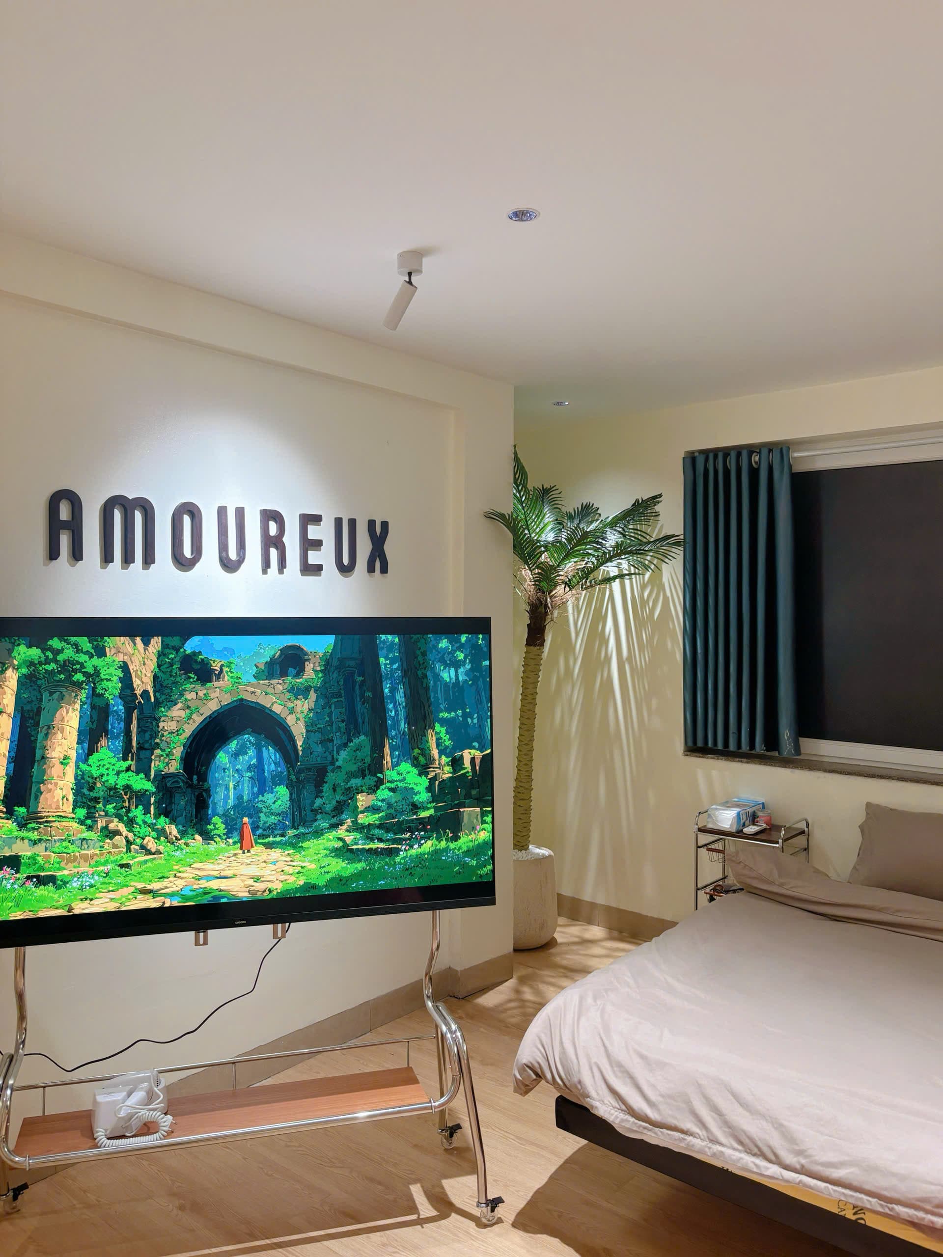 504QH | Ins Room - 2