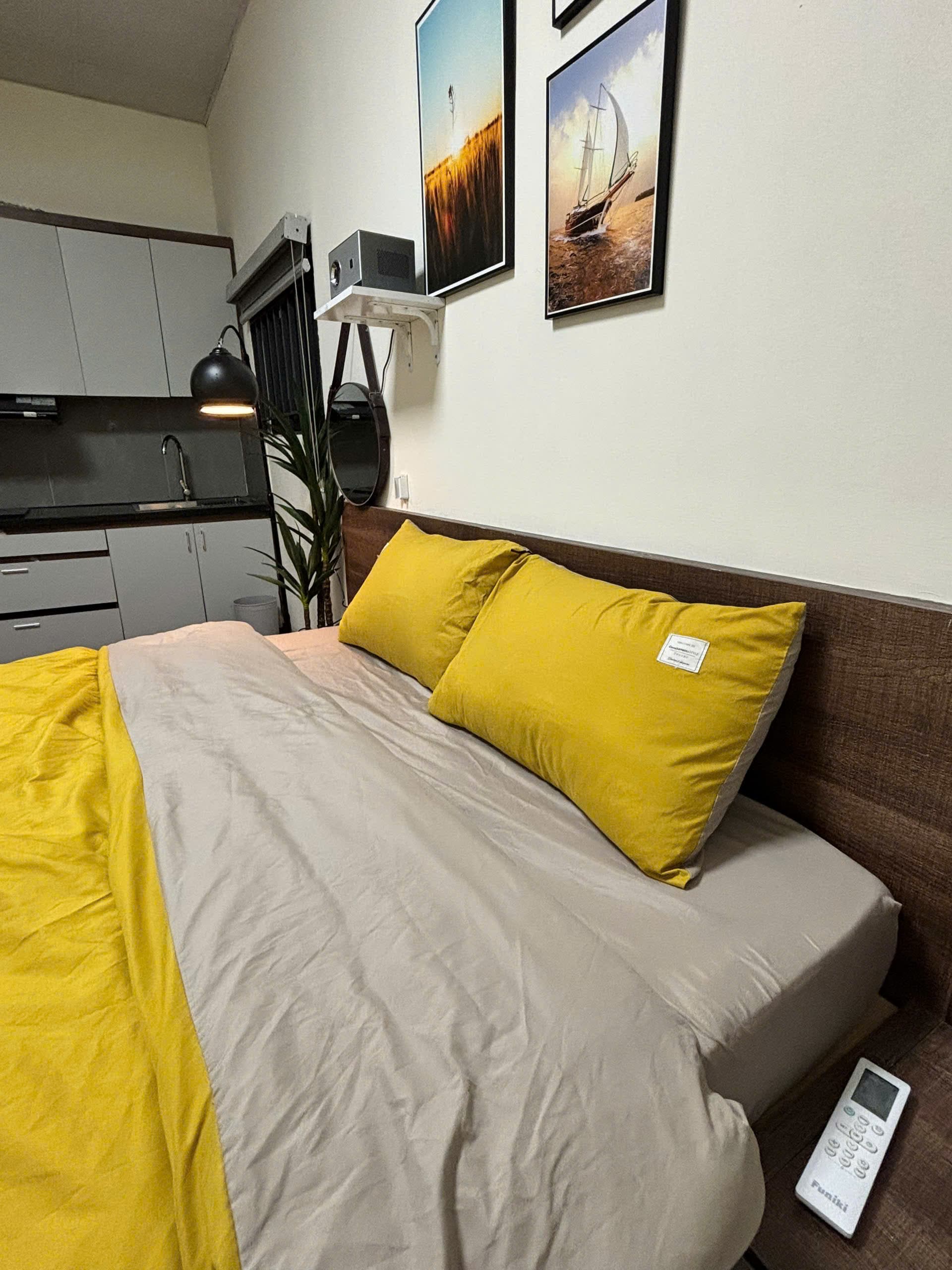 701NK | Business Home - 13