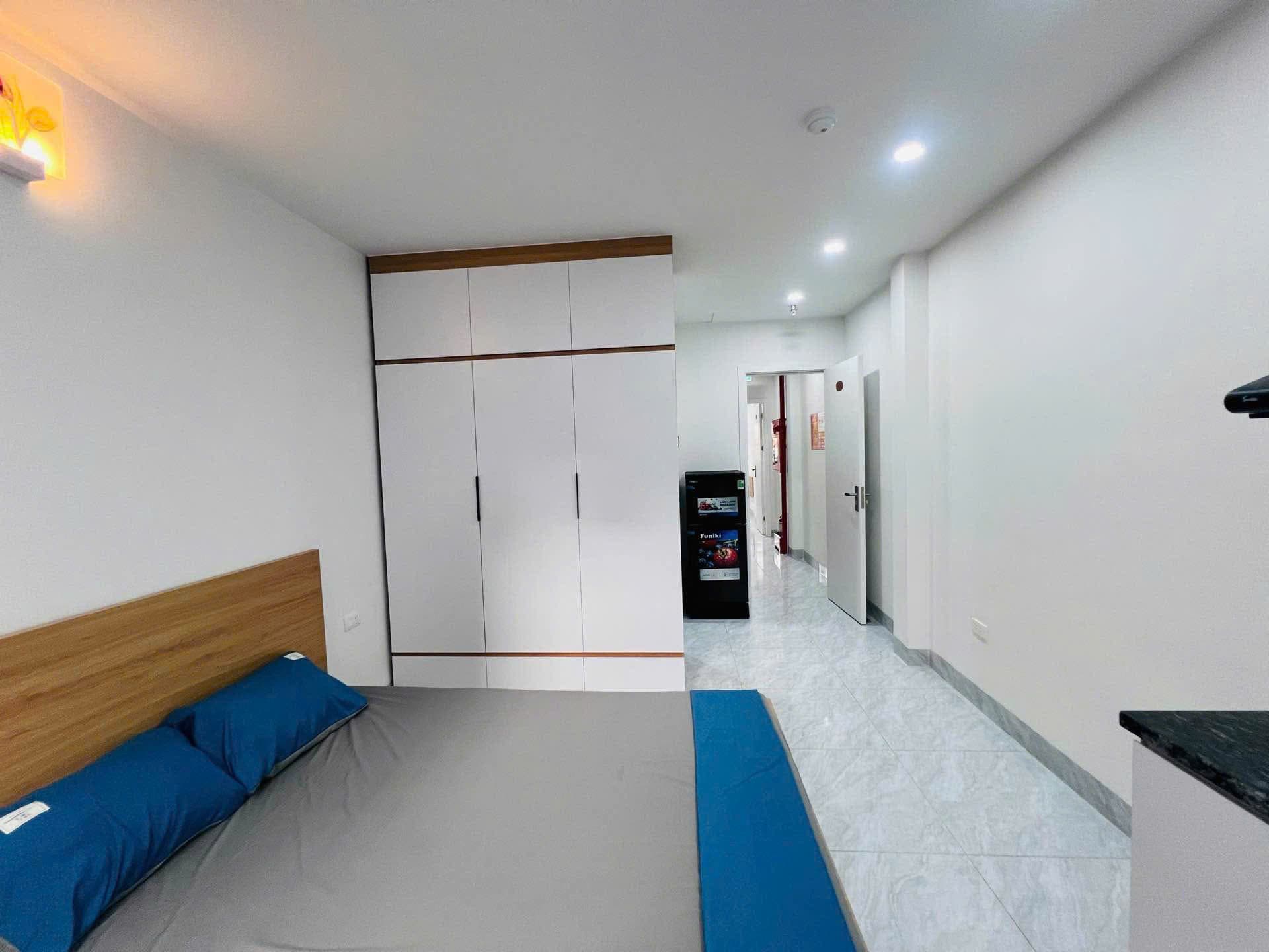 Neighbor House - 2