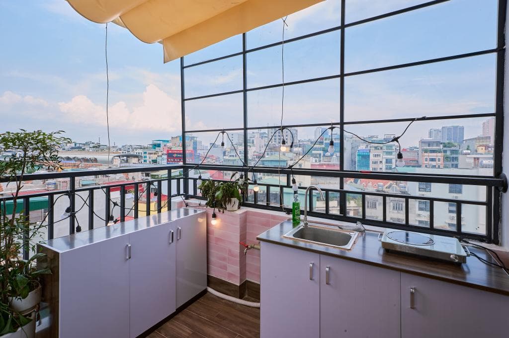 Bee Filmstay - 802TH - 4