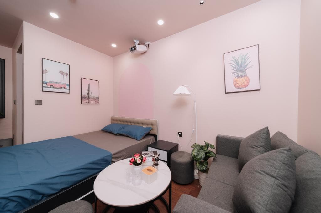 Bee Filmstay - 402ĐC - 2