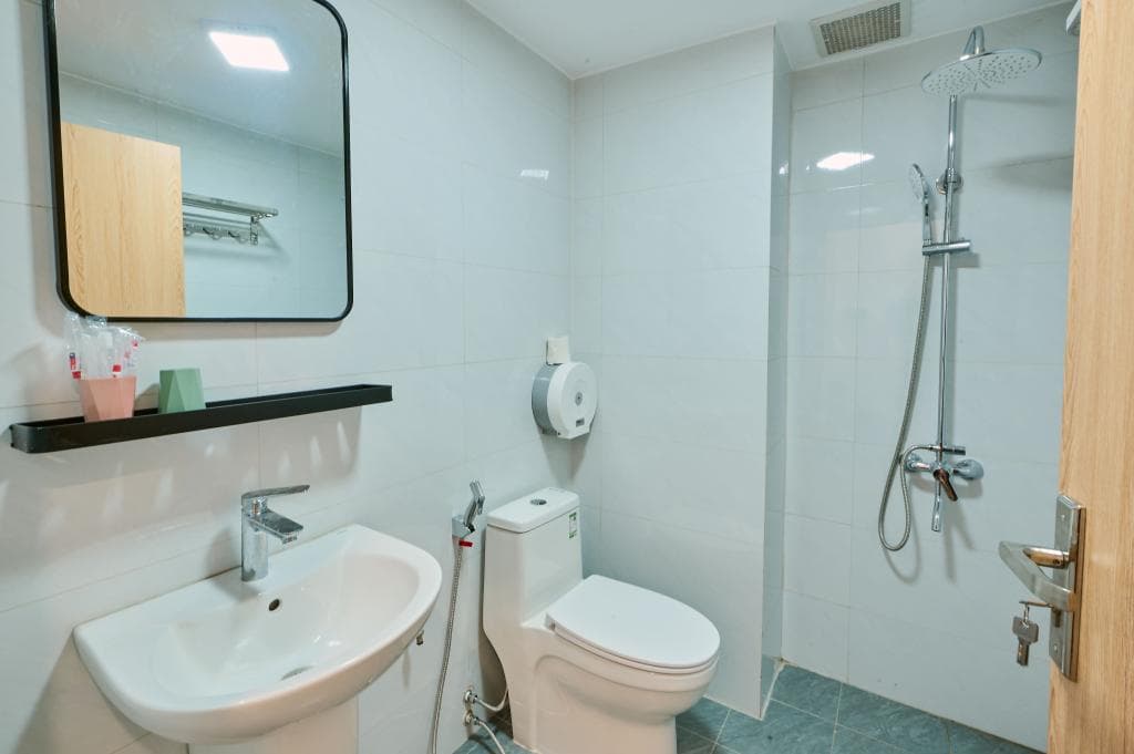 Bee Filmstay - 501TH - 12