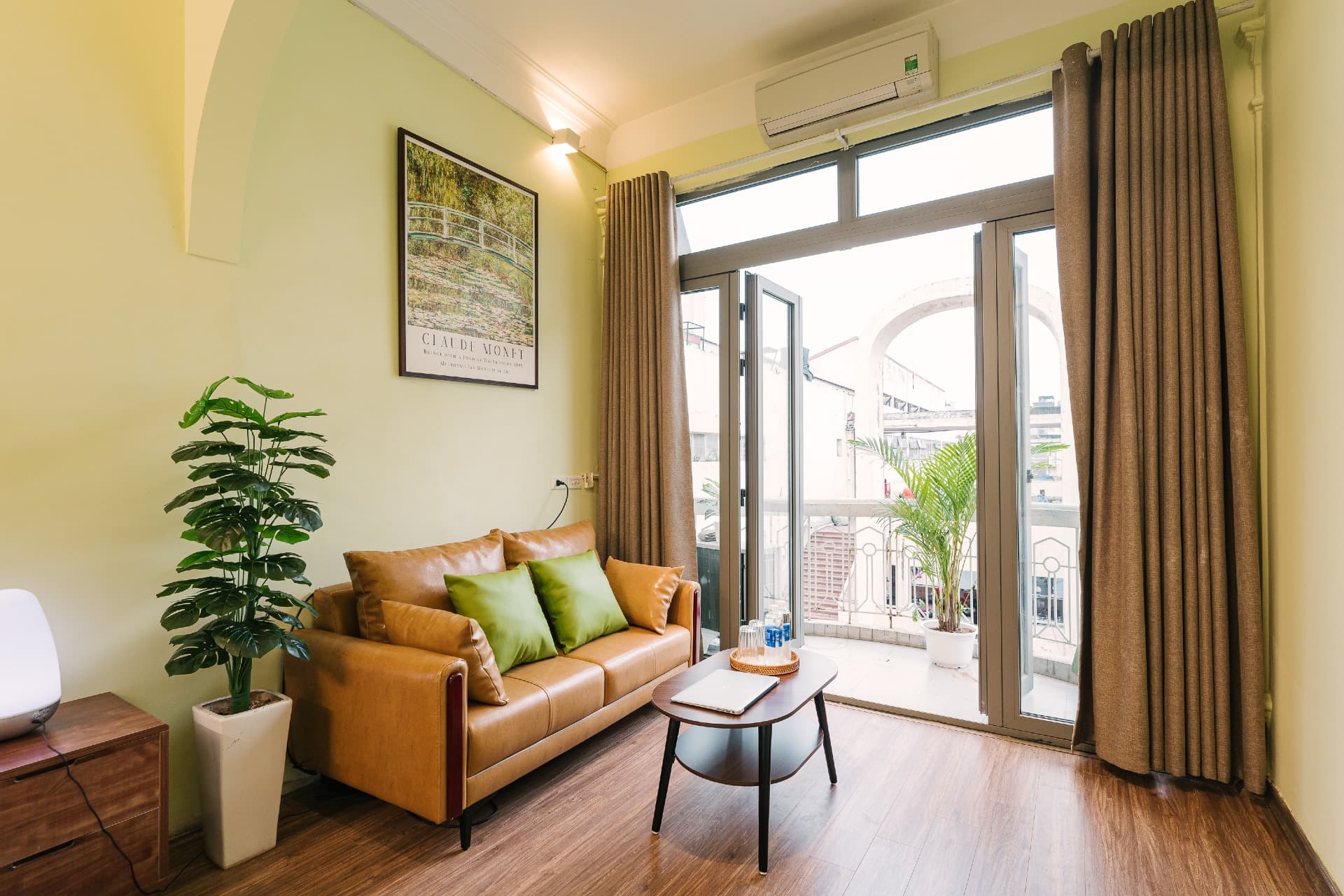 Thị 3BR - 4